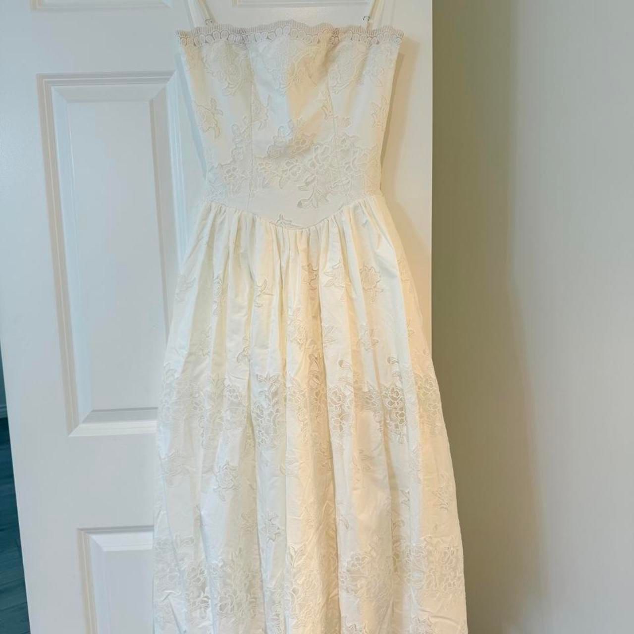 House Of Cb Chloe White Custom Lace Cotton Midi Sundress Size Large Cup A/C Nwot — image 4 of 7